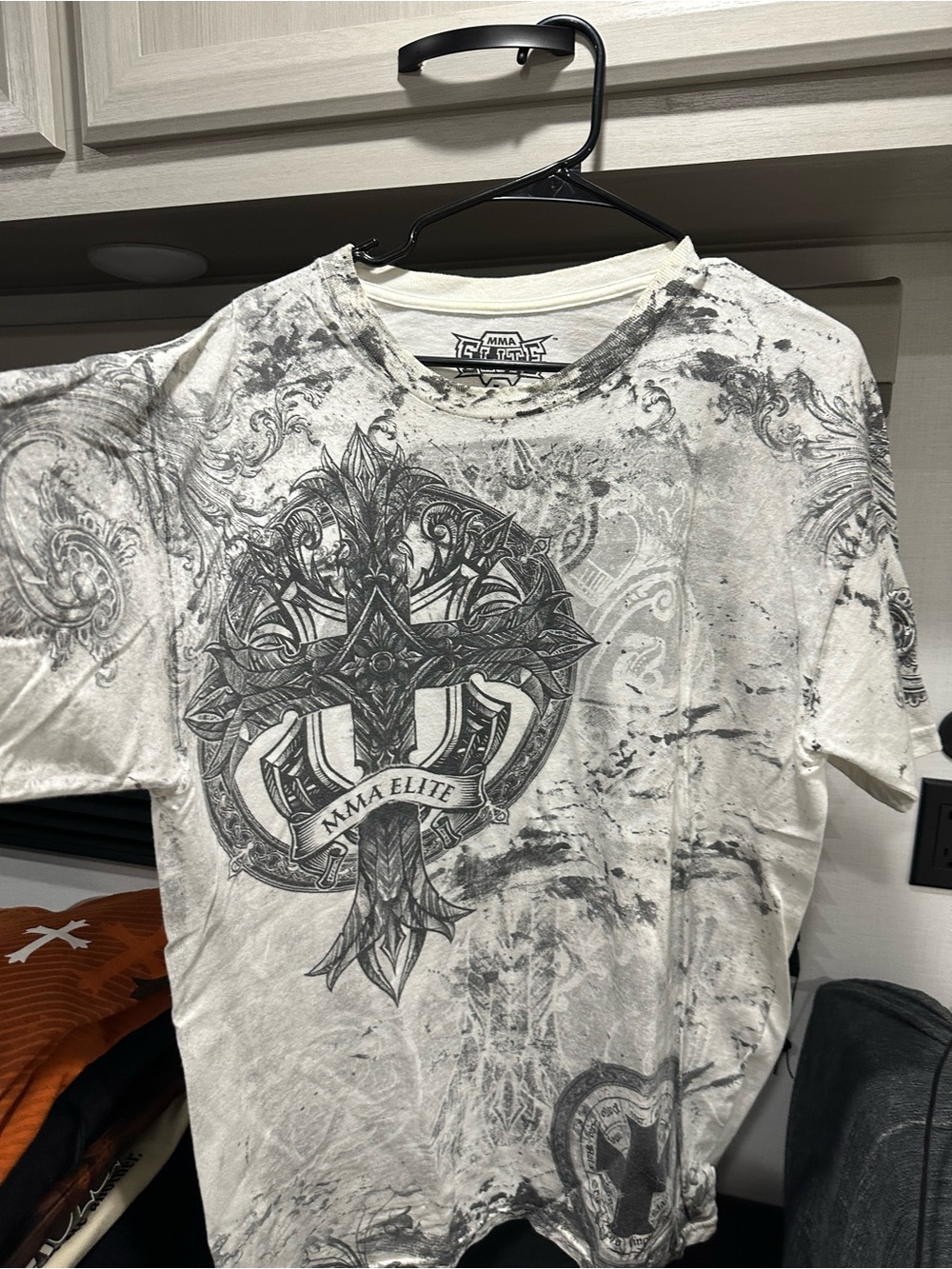 MMA Elite  Men's Graphic Tee - White with Black Print size Large